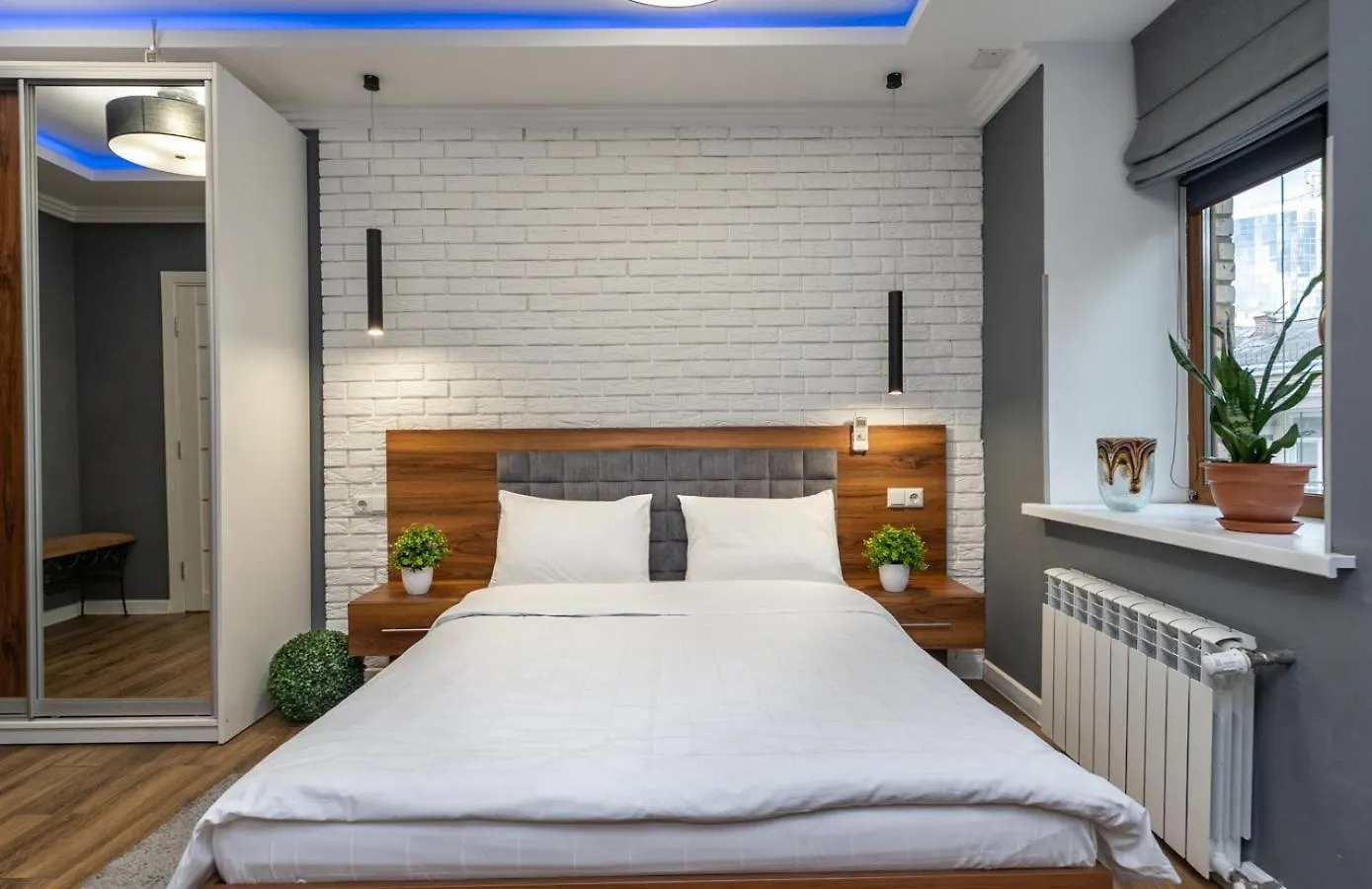 Lux Apartment Near Arena City 키예프 0*,