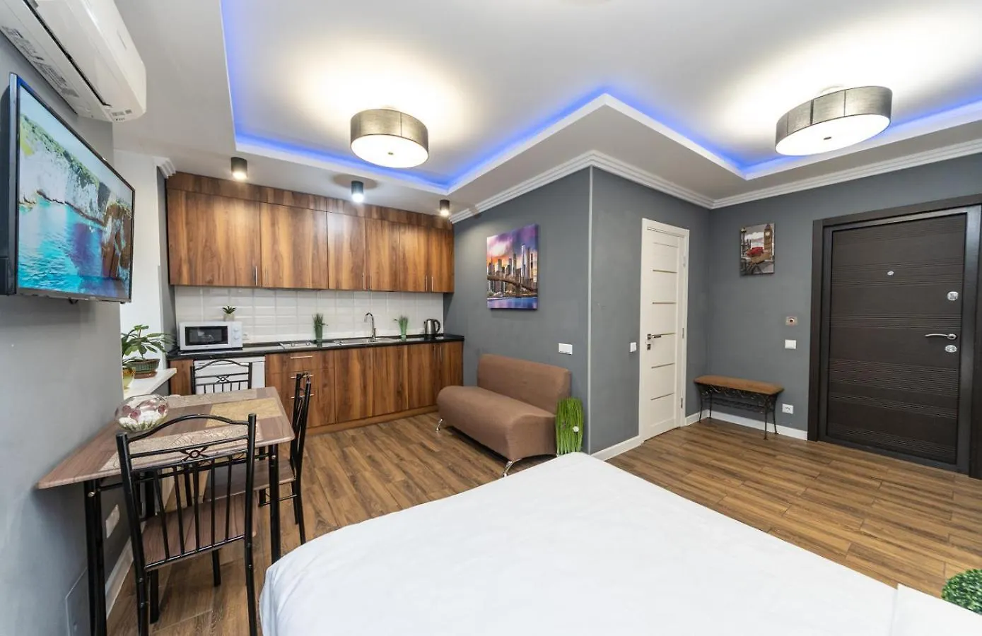 Lux Apartment Near Arena City Kyjev Ukrajina